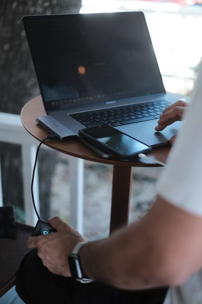Personal cryptocurrency support for New Zealanders - wallets, buying and storing crypto safely
